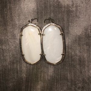 Pearl Kendra Scott earrings